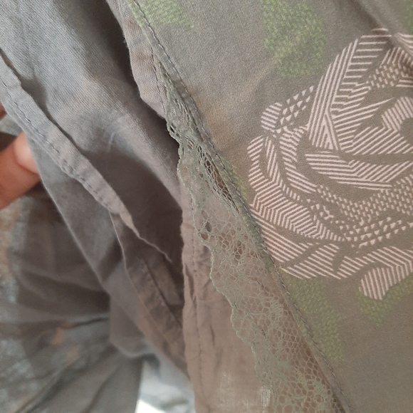 Costa Blanca floral skirt - Picture 3 of 10